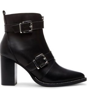 Steve Madden Black booties